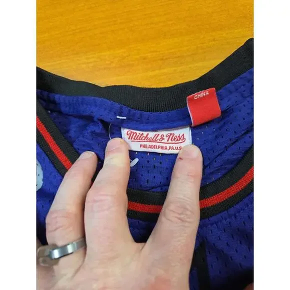 Vince Carter NBA Mitchell & Ness Purple Toronto Raptors Hardwood Classics MENS M - Picture 5 of 6